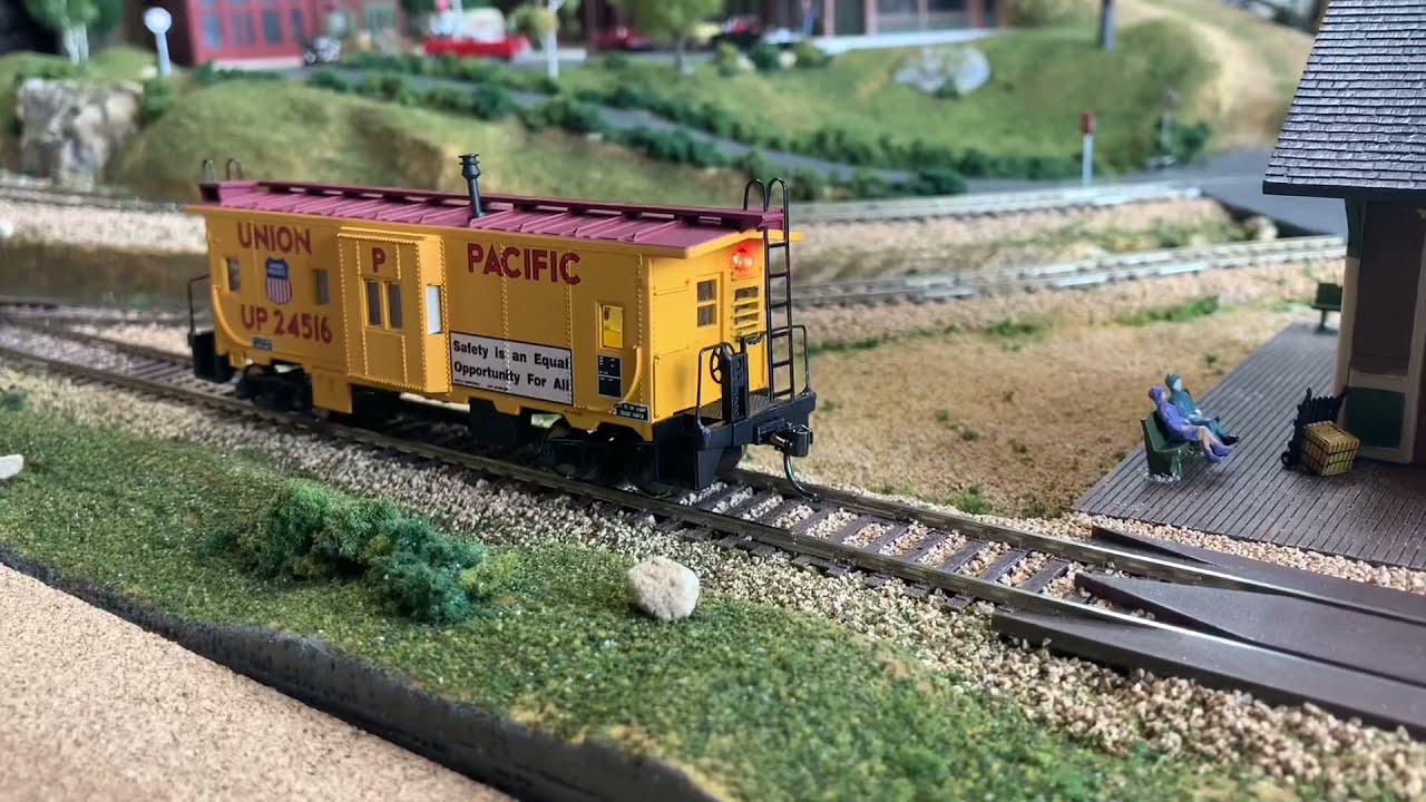 Part 1 -  Adding an NCE DCC Decoder & Lights to the Athearn Bay Window Caboose