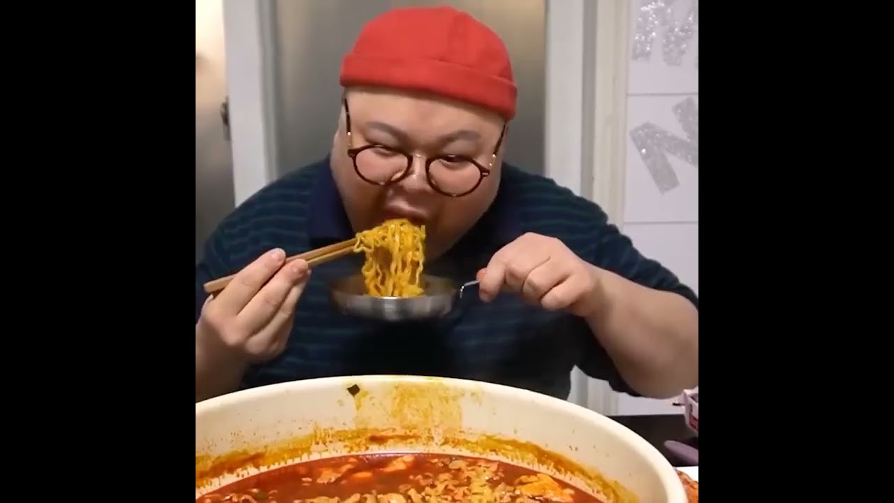 Love ❤️ food noodles #food #foodsharing#mukbang #noodles #koreanfood #eating #coreanstreetfood 