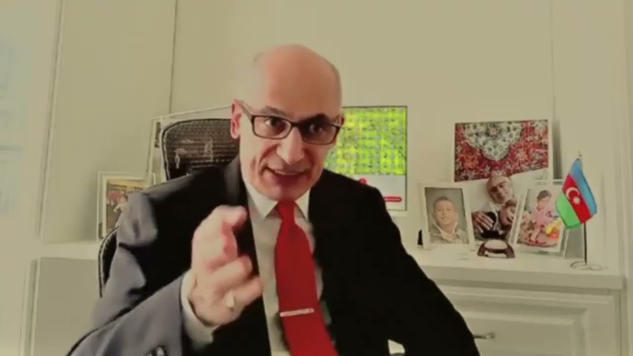 Юнус напомнил Каспарову как он бежал из Баку.