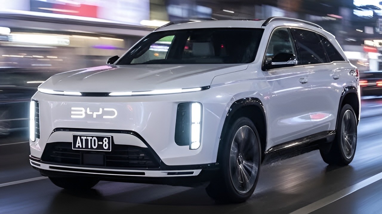 เปิดตัวแรง! ⚡🚙 2026 BYD Atto 8 ใหม่ล่าสุด – EV SUV หรู แรง วิ่งไกลเกินคาด!