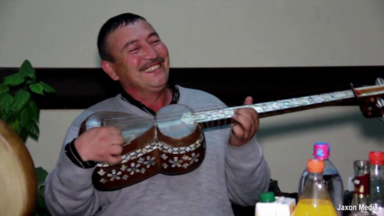 G'AYRAT XOLMURZAYEV JONLI IJRO KOMILJON OTANIYOZOV QO'SHIQLARI BILAN