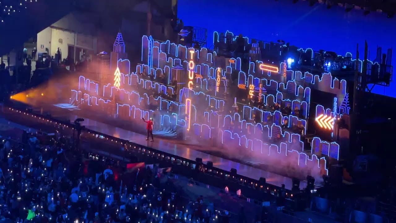 Super Bowl LV Chiefs vs Buccaneers ￼Halftime Show 