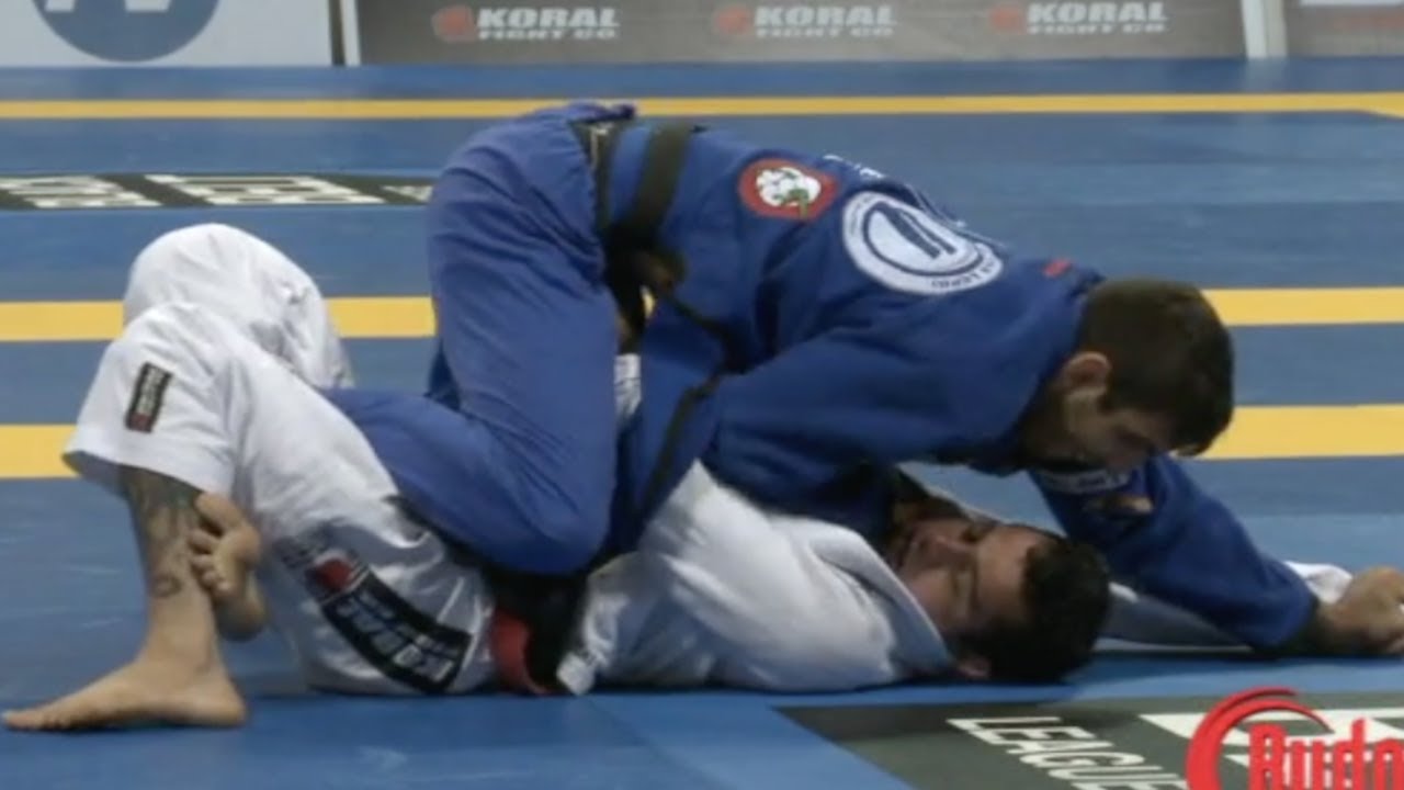 Lucas Lepri VS Thiago Abreu / World Championship 2012