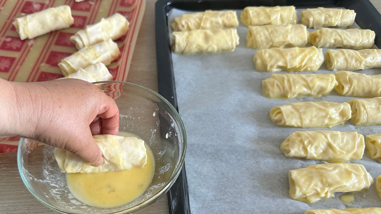 Köye GİDİYORUZ ‼️YOL İÇİN HAZIR YUFKADAN SOSLU BÖREK  TARİFİ 💯DIŞI ÇITIR ÇITIR İÇİ YUMUŞACIK BÖREK👌