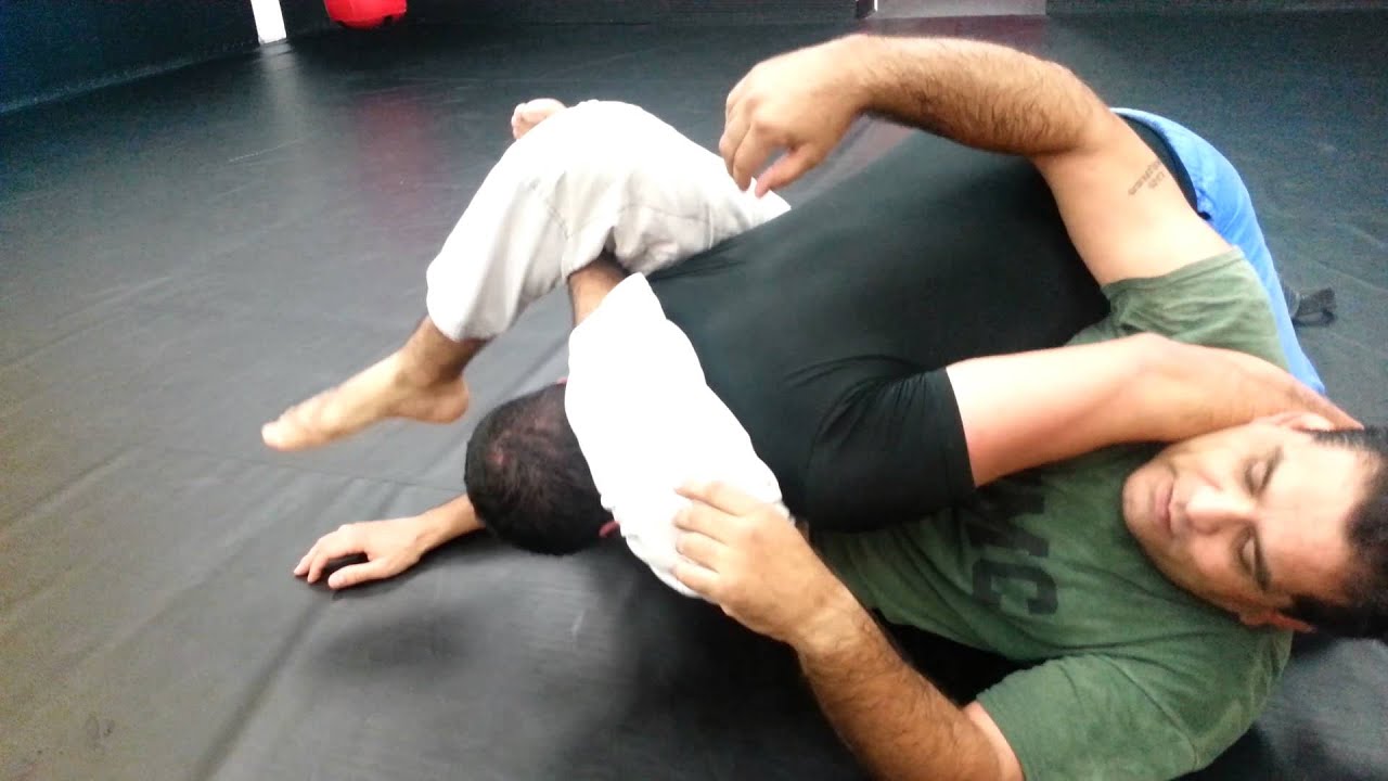 Seat Belt Trap into submission - Python Jiu-Jitsu Academy