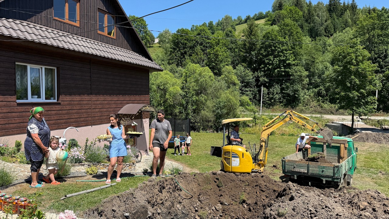 NOWA BUDOWA w Karpatach! 🚜 Wiejskie życie młodej rodziny