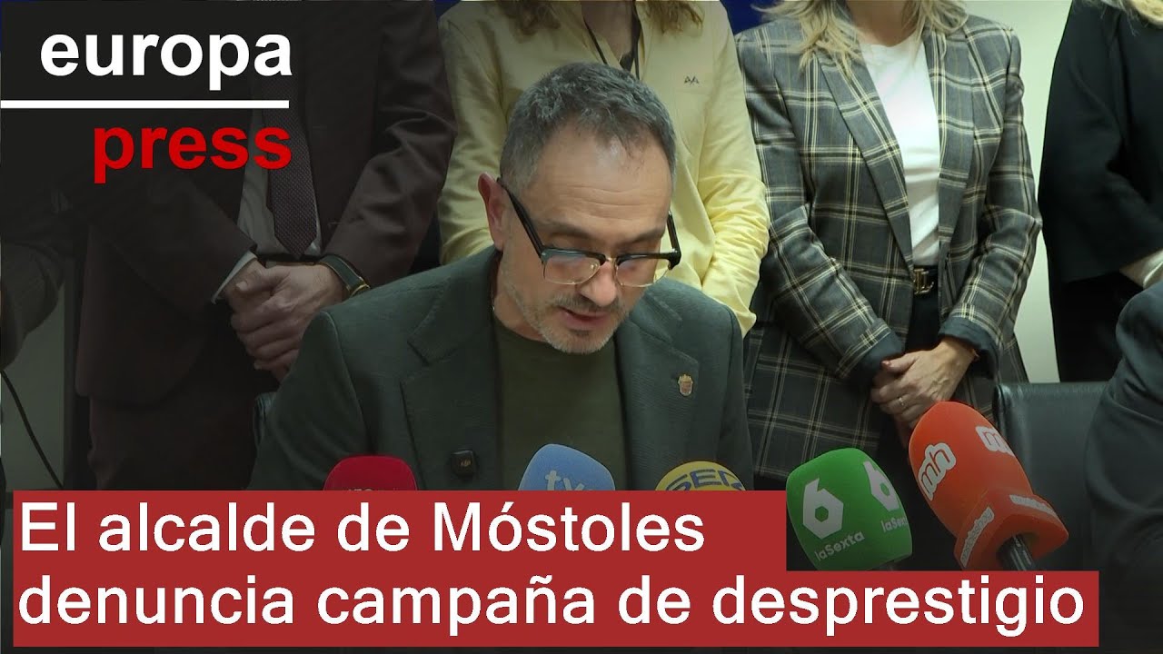 El alcalde de Móstoles dice ser víctima de una 