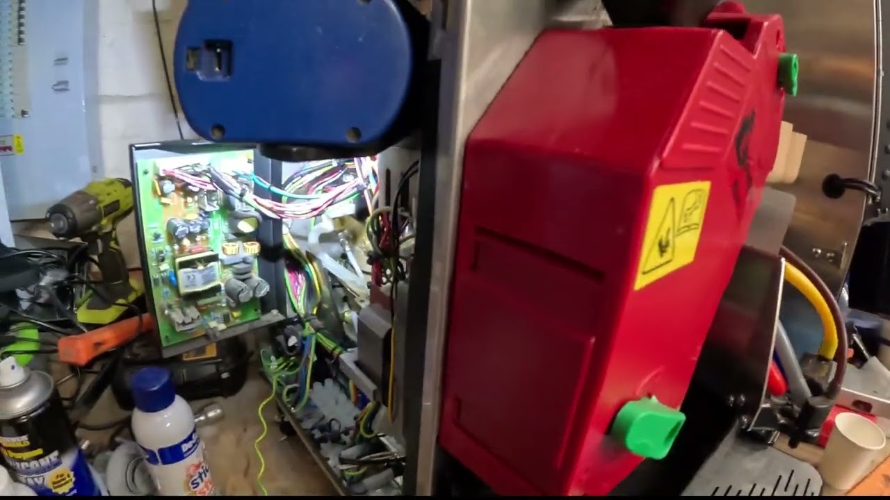 Vitro X4 overheating tripping out