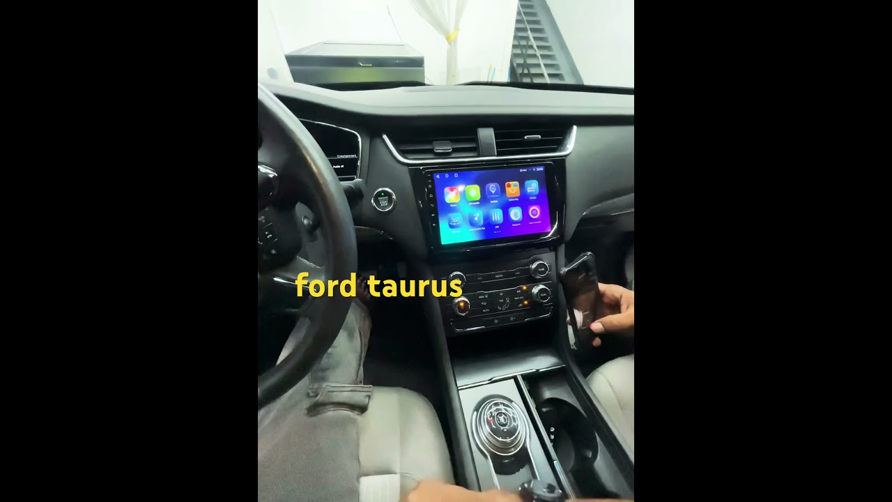 ford taurus