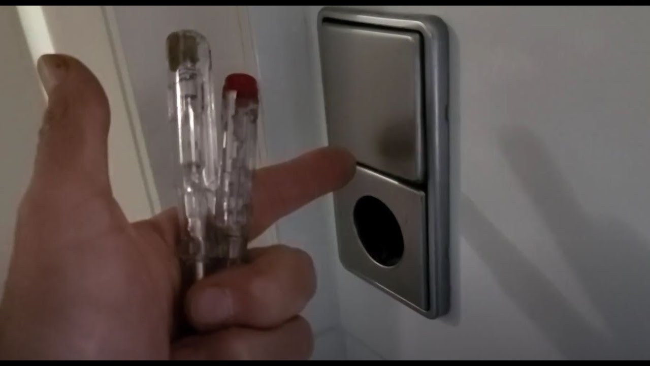 💡 Wenn Das Licht flackert: Lichtschalter  reparieren