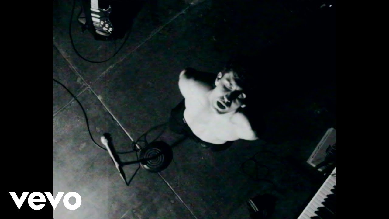 Running Touch - Lost (Official Video)