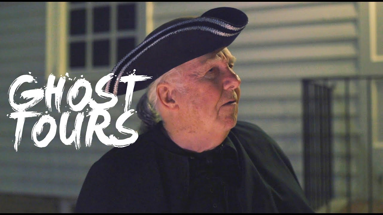 SPOOKS AND LEGENDS | WILLIAMSBURG GHOST TOURS