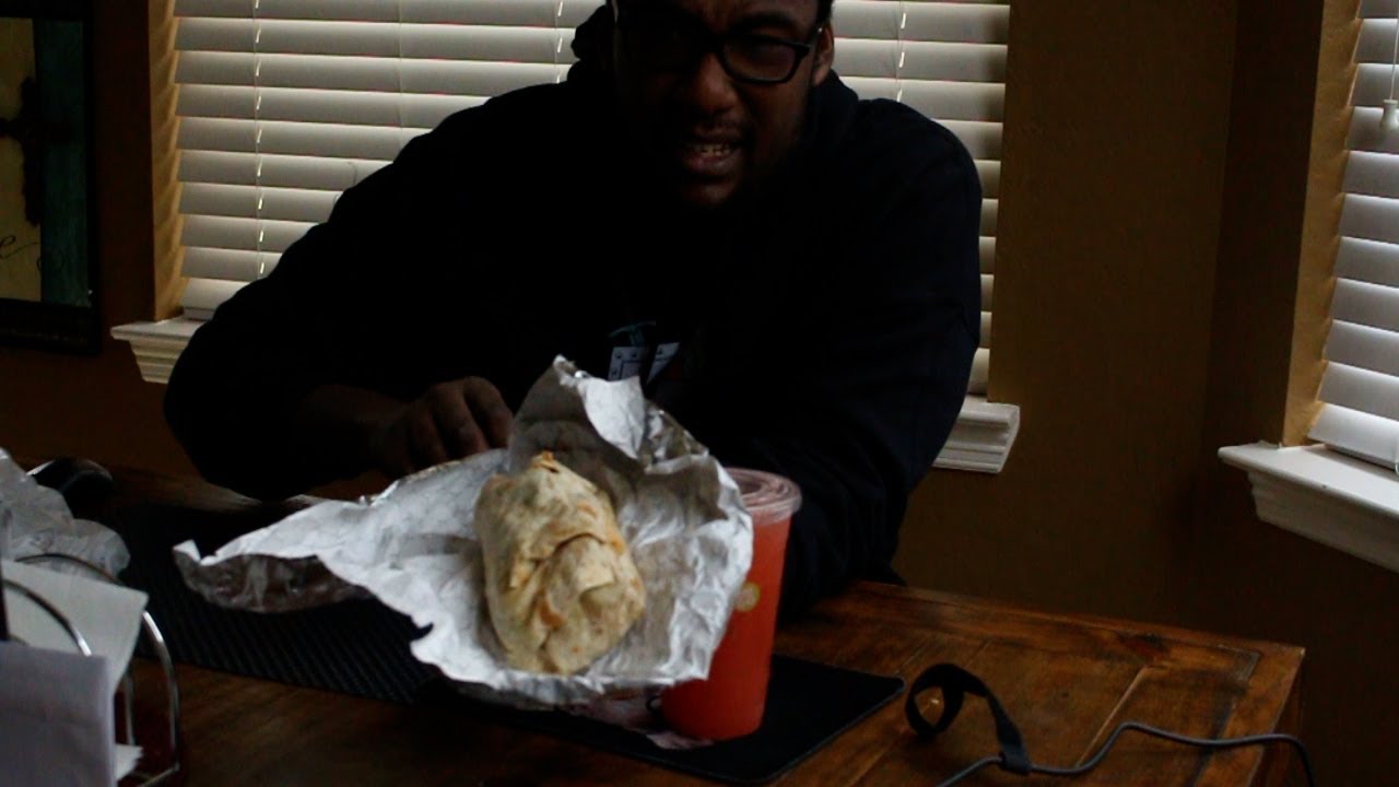 Food Review | Salad&Go | Buffalo Chicken Wrap & Strawberry Lemonade