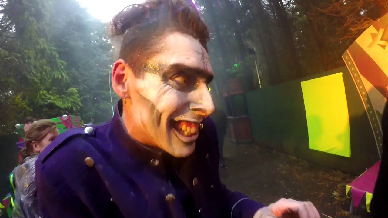 Alton Towers Scarefest Freak Show Scare Zone Day-Time 2017
