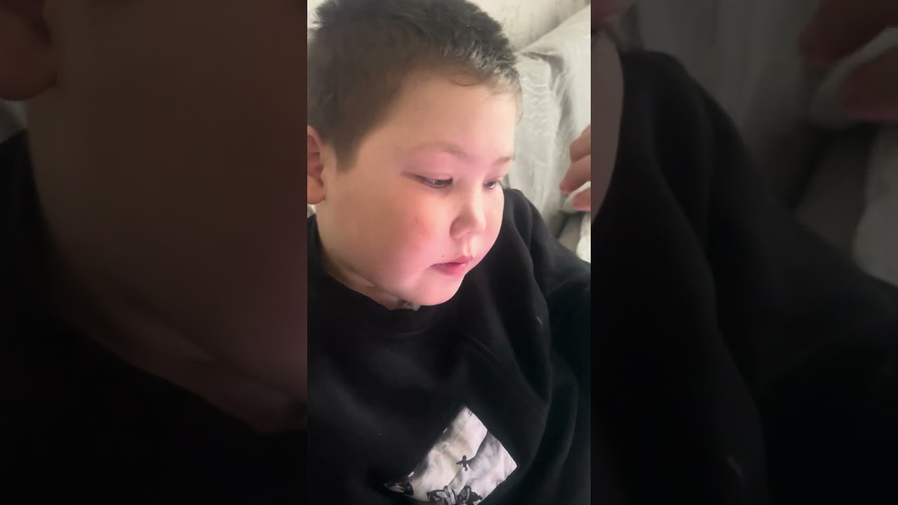 Ағарту академиясы 4 сынып Нұрали үй жұмысын  құран тапсыруда 