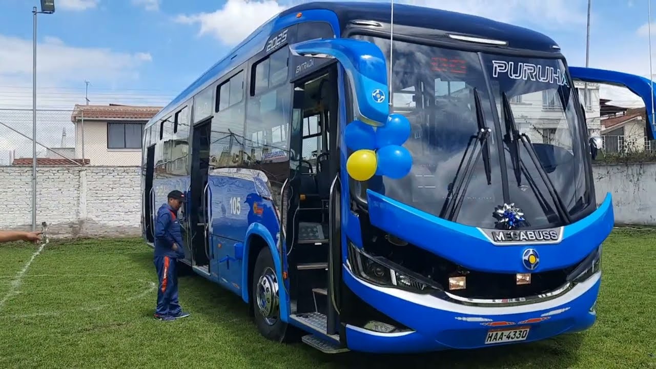 Presentación del City Plus modalidad urbano en la sede de la cooperativa Puruhá en Riobamba