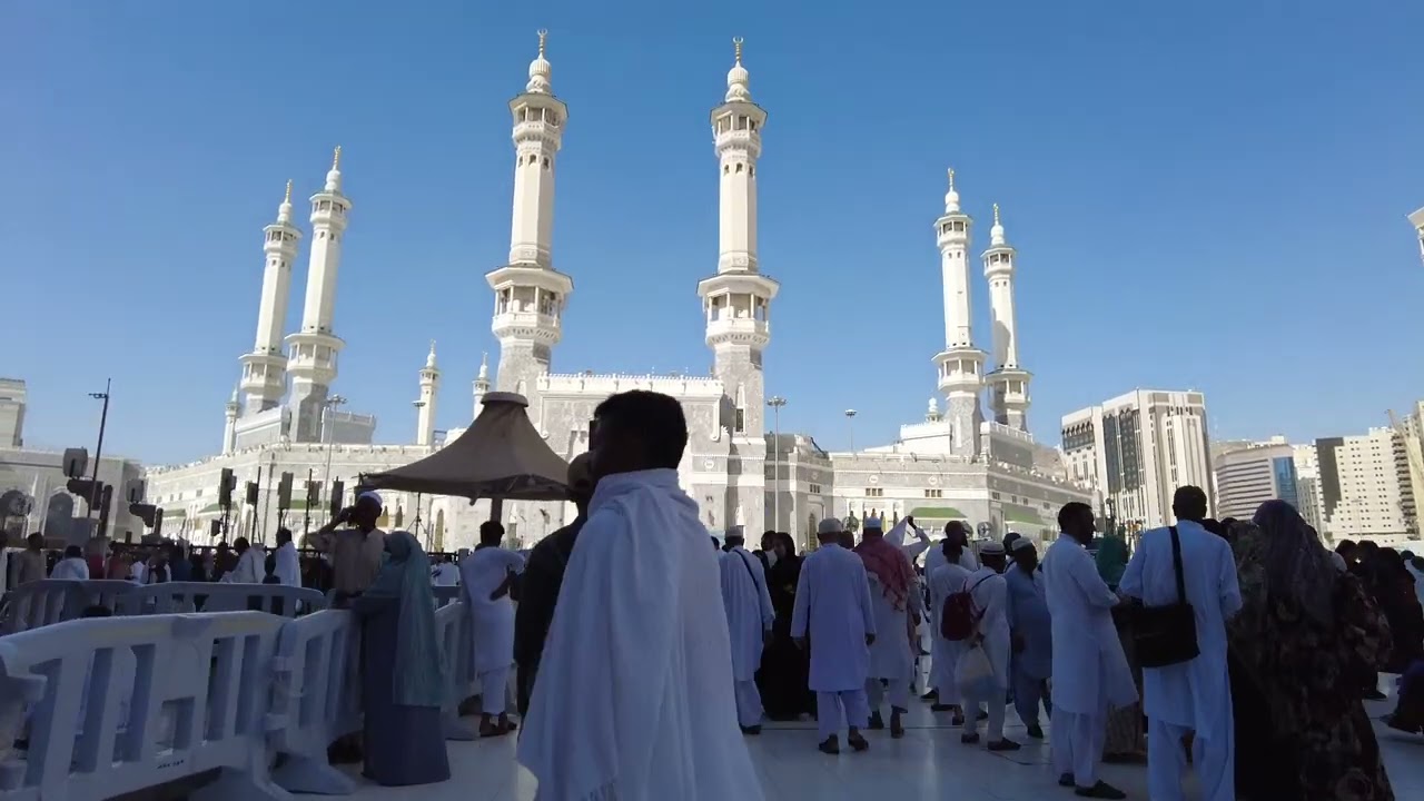 Walk from Conrad Hotel to Masjid al-Haram | Dhuhr Prayer in Makkah | July 2025