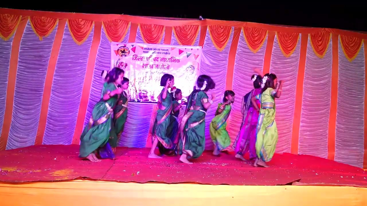 चला जेजुरीला जाऊ....by 1st and 2nd std.girls at ZPHS Naholi school gathering 26 