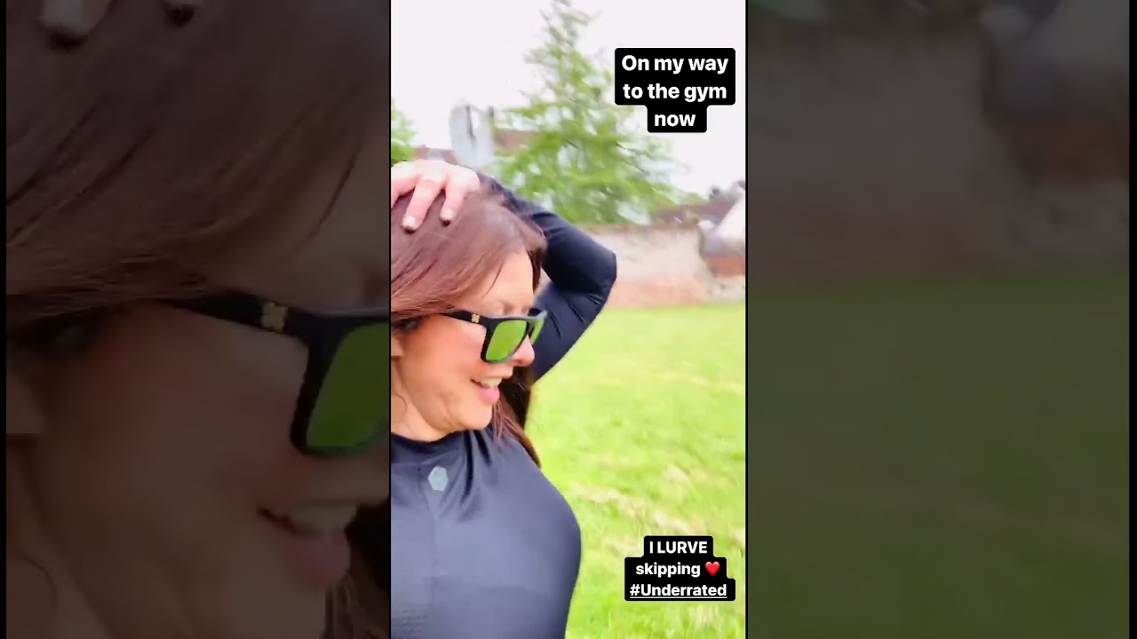 Carol Vorderman Skipping Fun