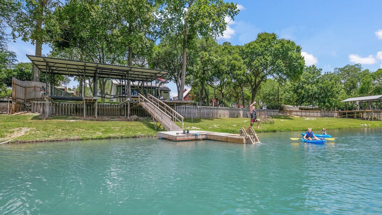 995 Lone Star Dr For Sale on Lake Dunlap