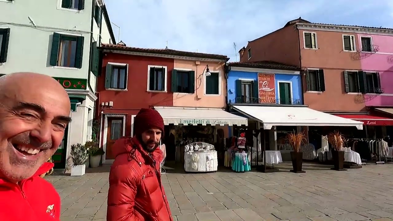 Escursione a Burano ad un remo