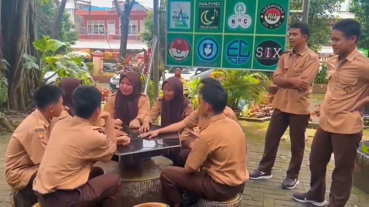 Bhinneka tunggal ika XI.1