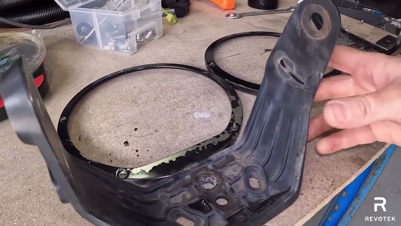 Revotek Laser - Driving light powder coat removal