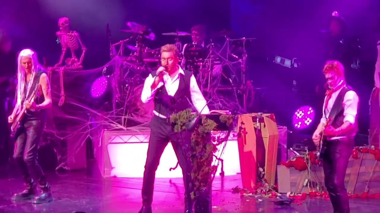 Spellbound cover by Duran Duran, Halloween concert 10-31-2022 Wynn Las Vegas