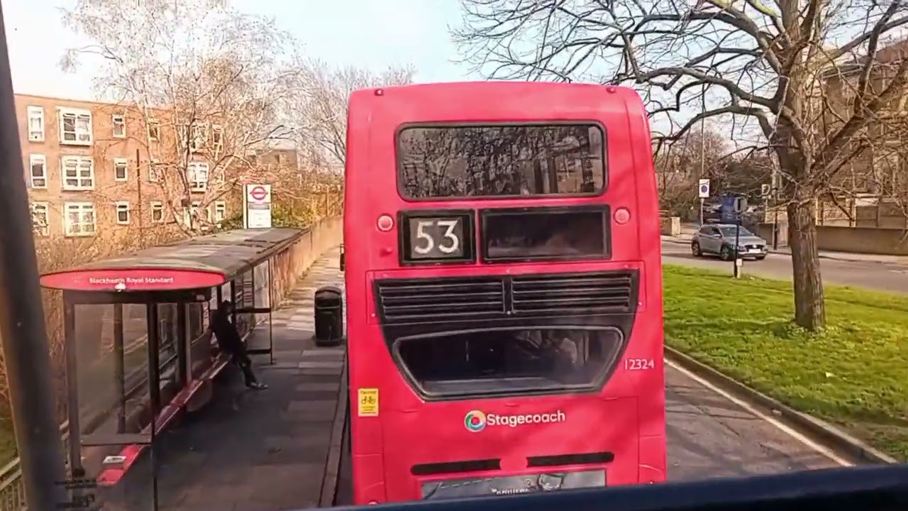 9/3/2026 Đường phố London quay trên xe bus 