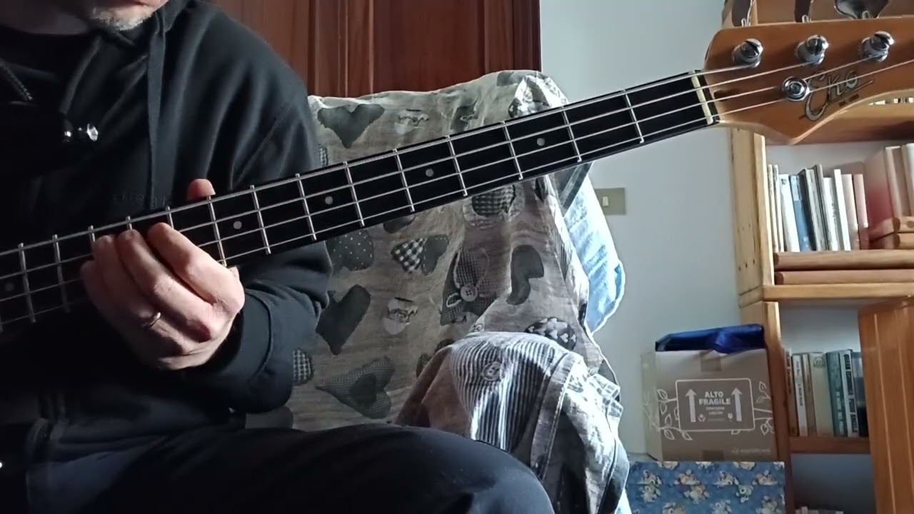 Get it on by T. Rex - Bass cover 