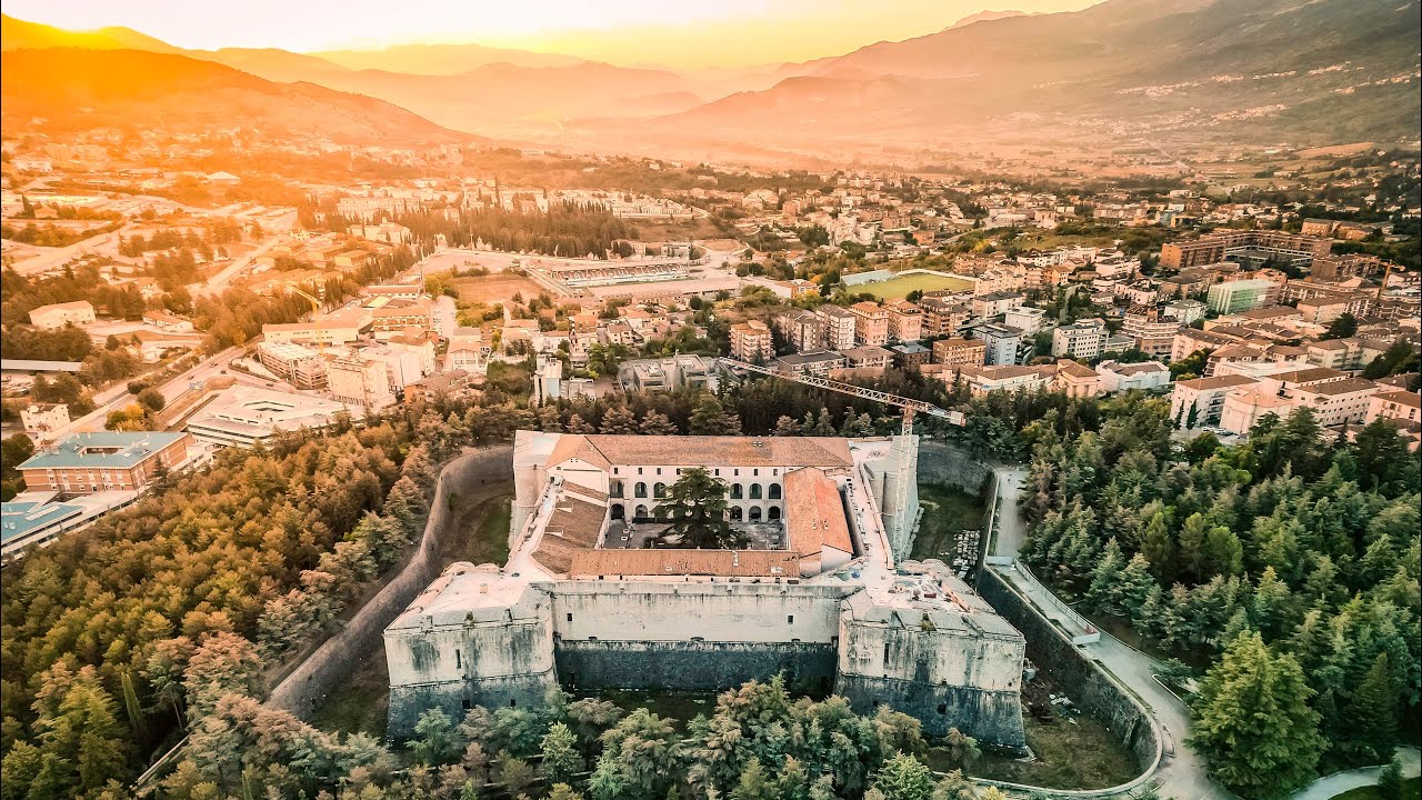 L&rsquo;Aquila | Abruzzo 2021🇮🇹 (4k drone)