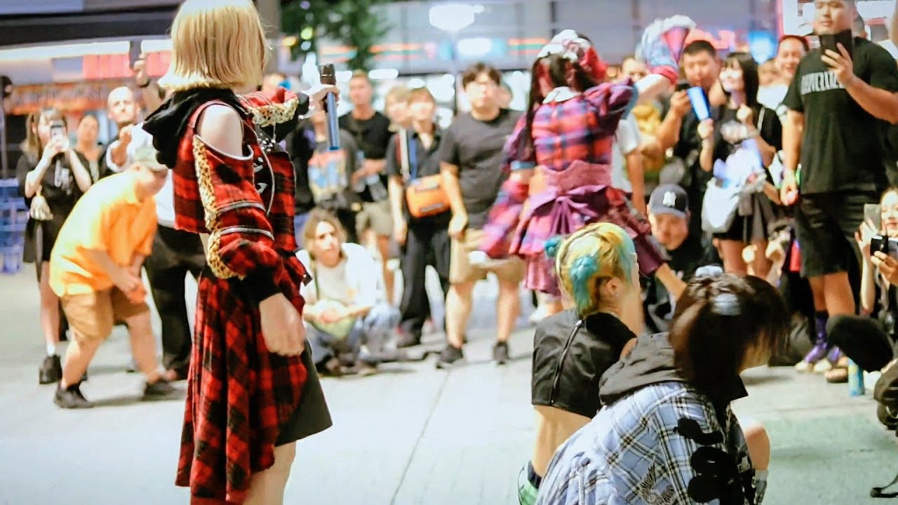 LEIWAN  路上ライブ 新宿