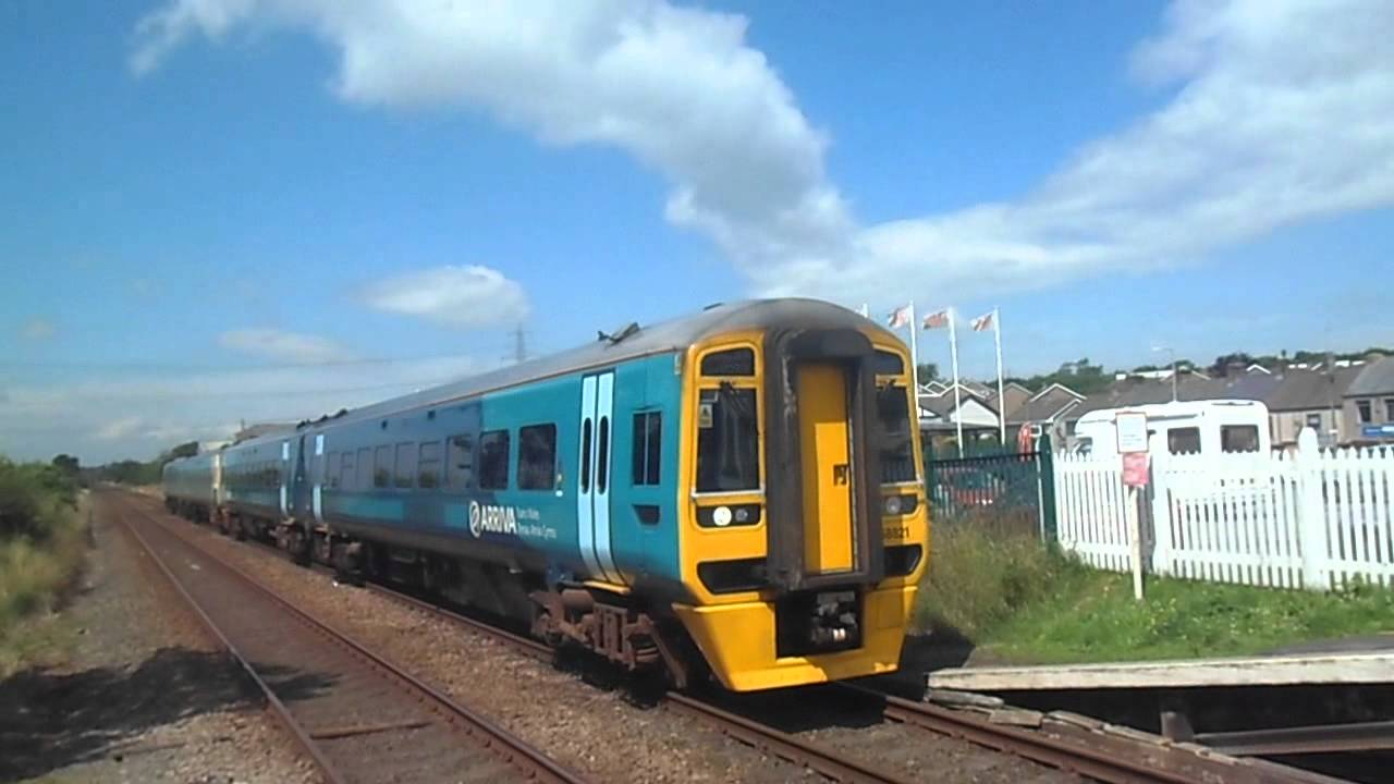 Trains at Llanfairpwllgwyngyllgogerychwyrndrobwllllantysiliogogogoch , (Llanfairpwll) 7/7/12