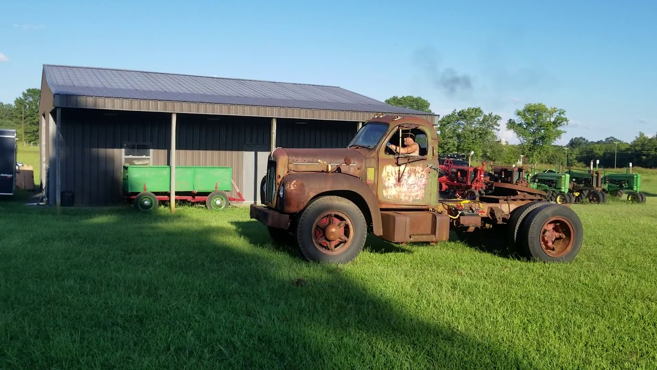 1957 Mack B61 First Drive