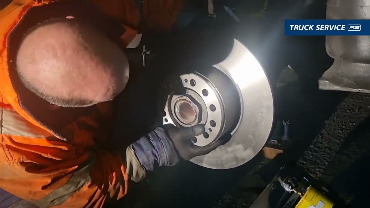 🔵 EXPLÓZIA PNEUMATIKY A ODTRHNUTIE KOLESA 🔵 IRB TRUCK SERVICEI