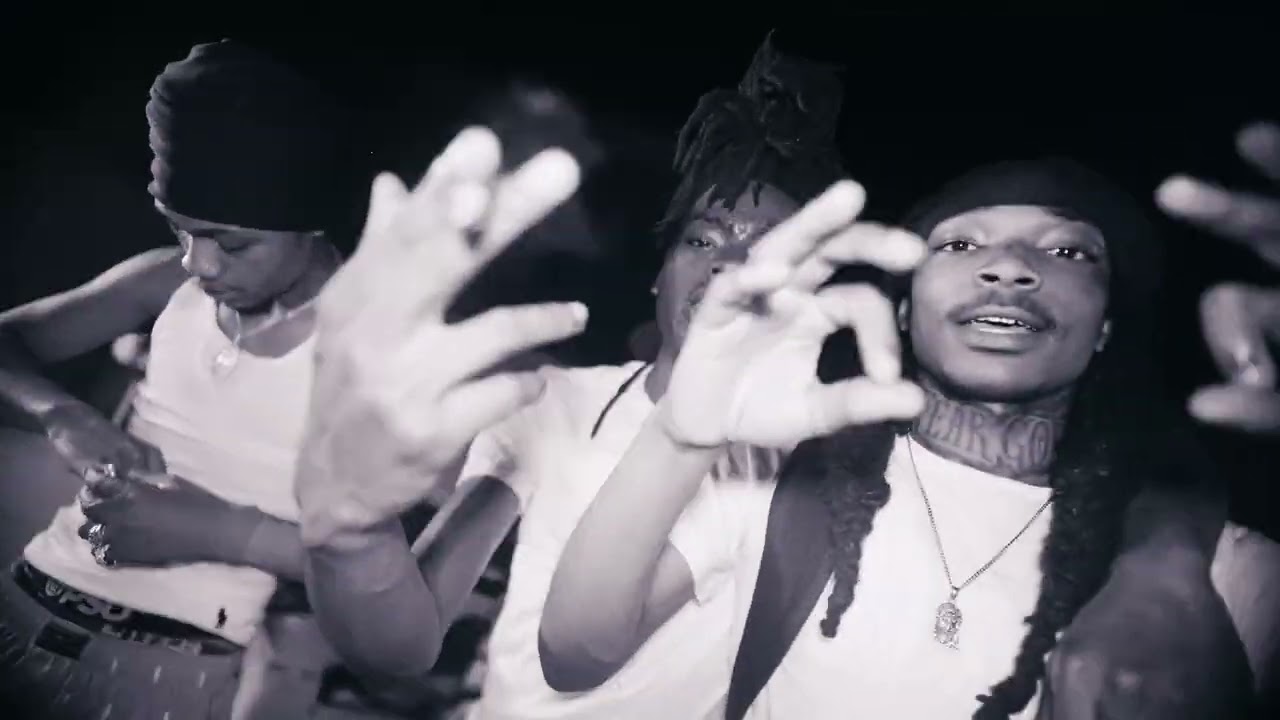 2SGTay - Plenty Opps, Plenty Chops