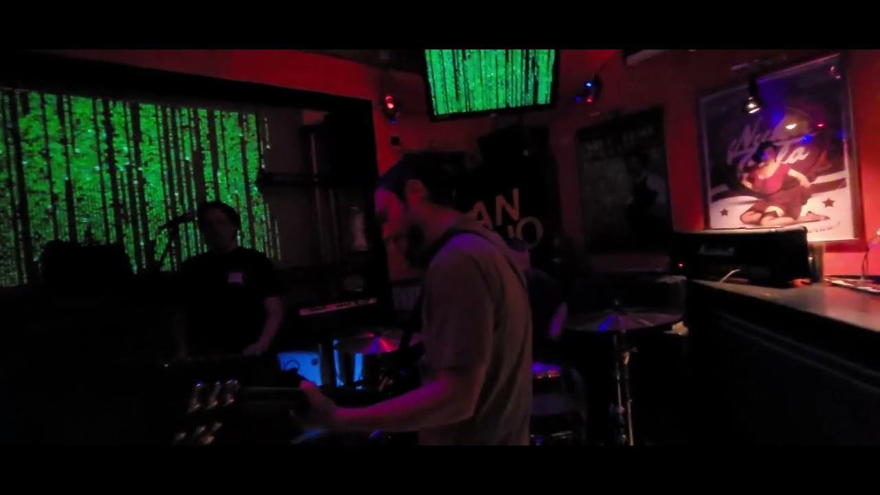 tensura - renunciar (bar arcadia.guadalajara 2022)