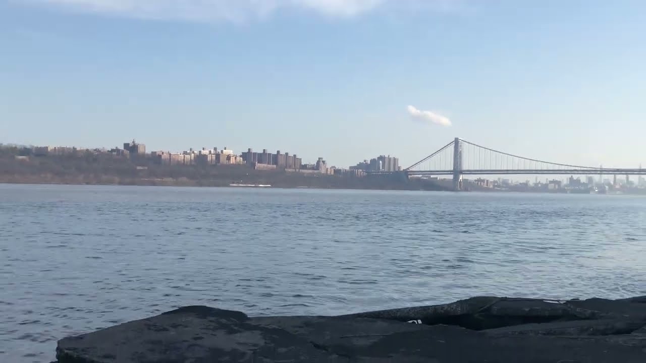 Trains and Planes Along the Hudson River 3/19/22