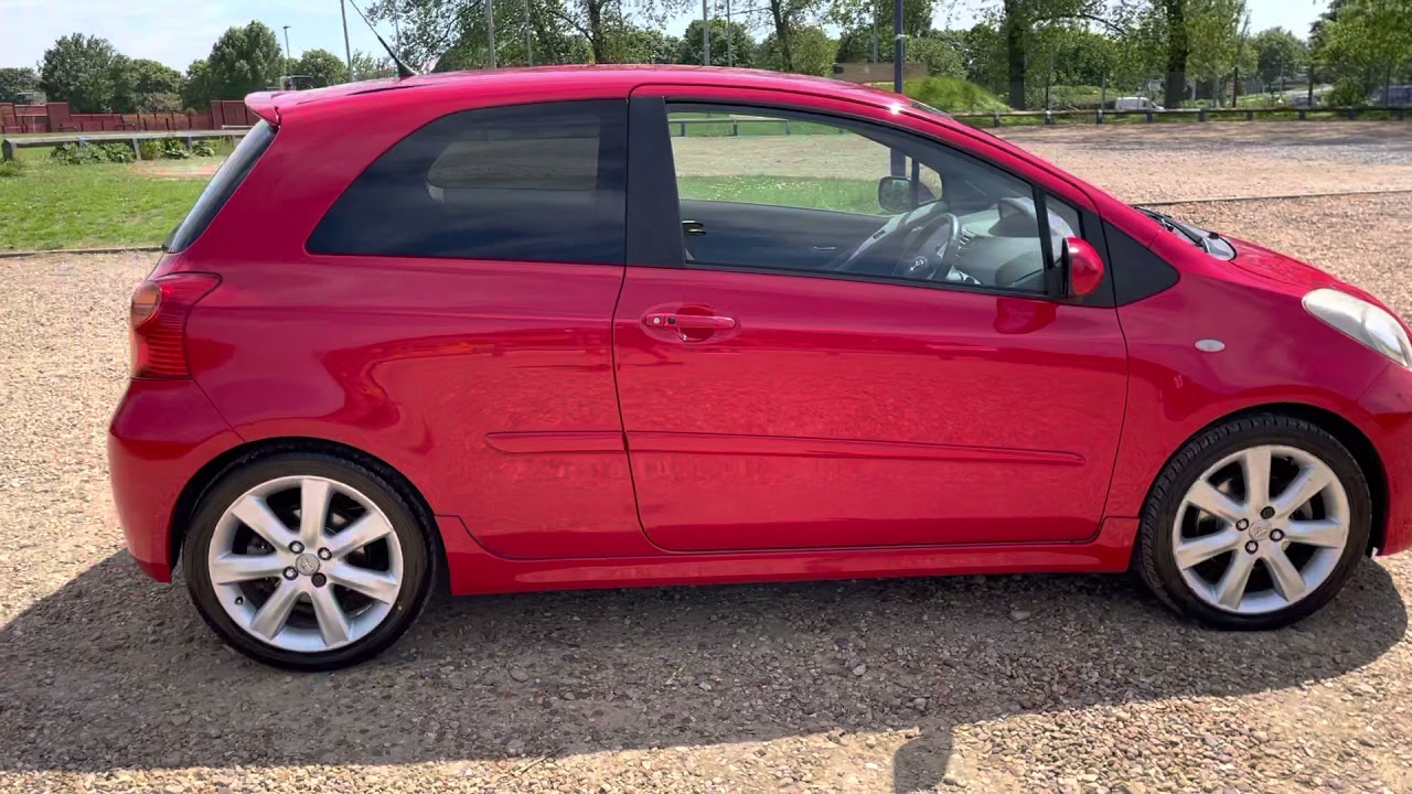 TOYOTA YARIS 1.8 SR