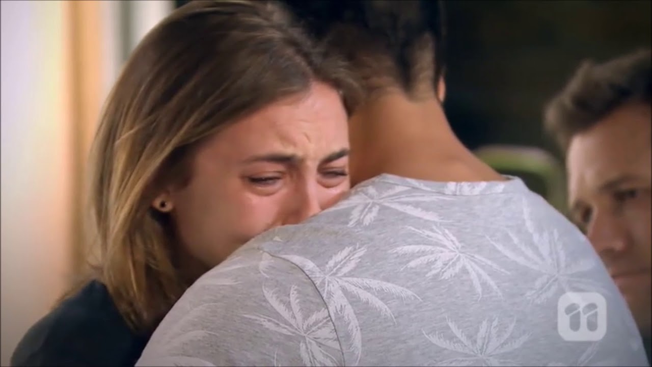 [Neighbours] 7787 Mark & Aaron & Piper Scene