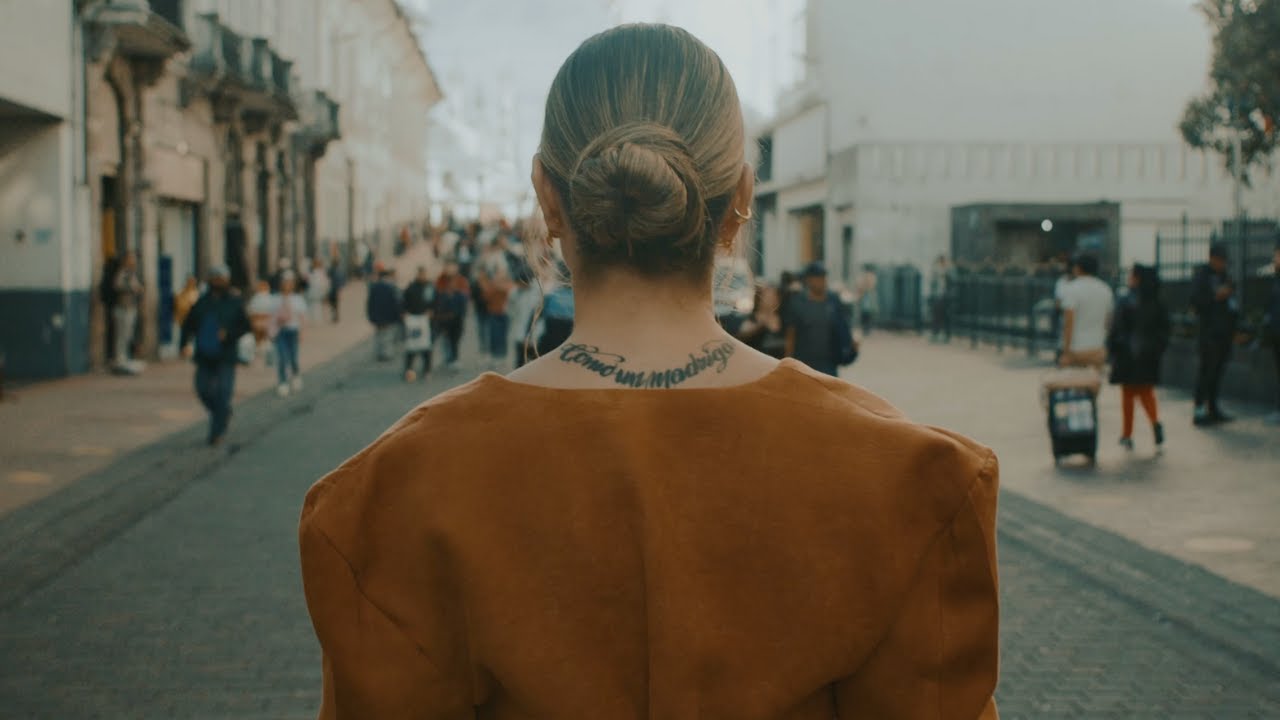 MADRIGAL - DIVINO (Video Oficial)