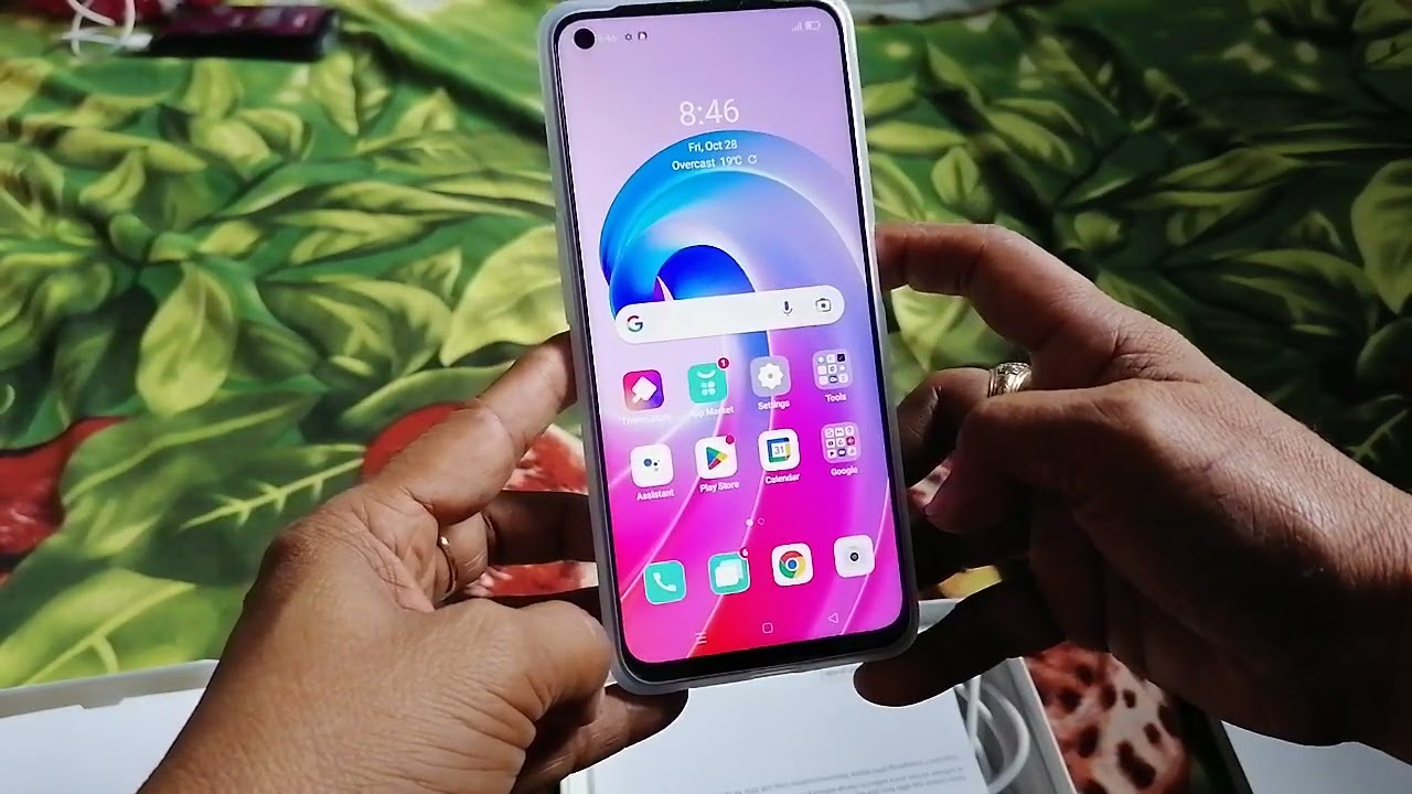 Unboxing new oppo cell phone 