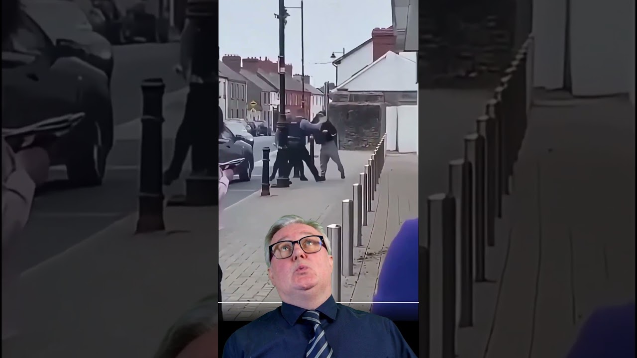 Полицейские прибыли вовремя!! (Наконец-то!) #шорты #смешно #полиция