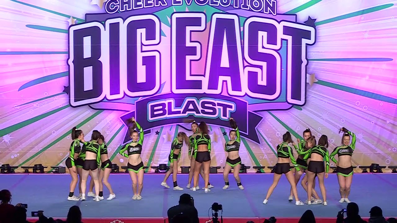 Elite Cheer outaouais Bold   Senior 3