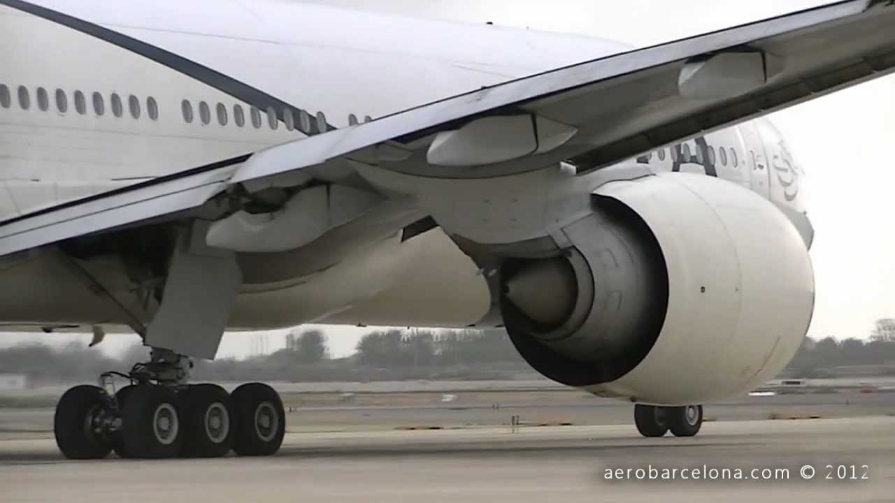 [HD 720p] PIA 777-240LR [AP-BGY] PUSHBACK, START-UP, AND TAXI 