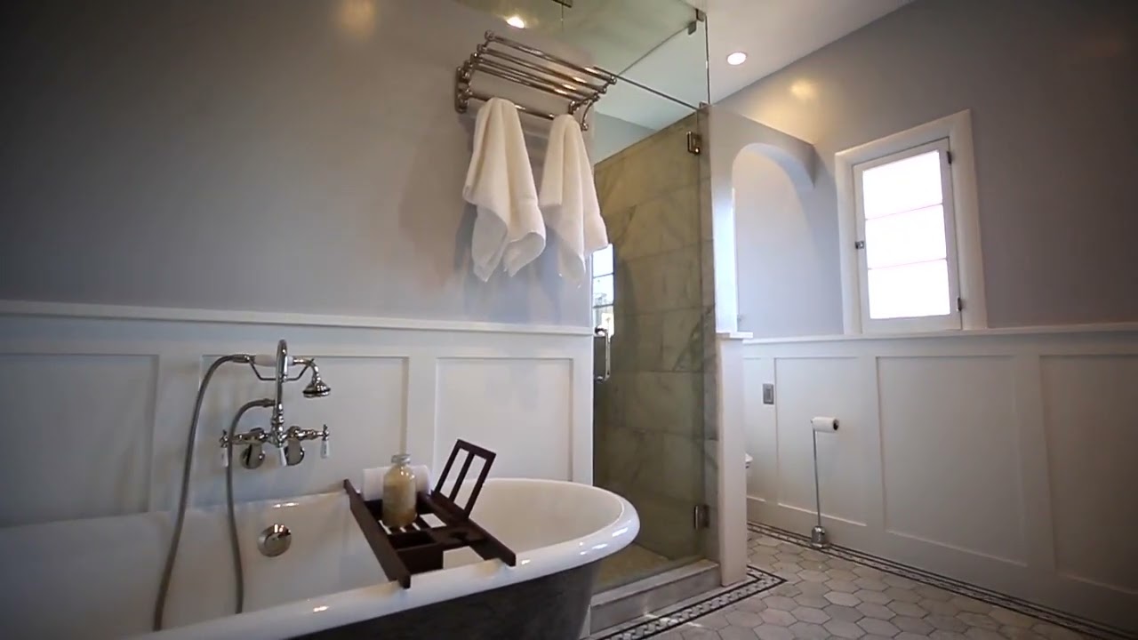 2361 AllView Terrace W Los Angeles CA