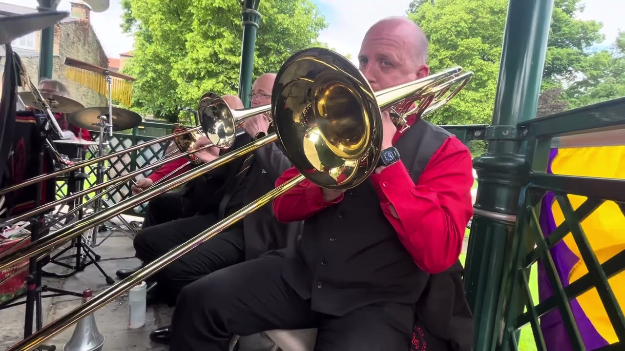 12 - Walk like an Egyptian - (The Bangles) Rockingham Band - wetherby Bandstand 27th May 2024