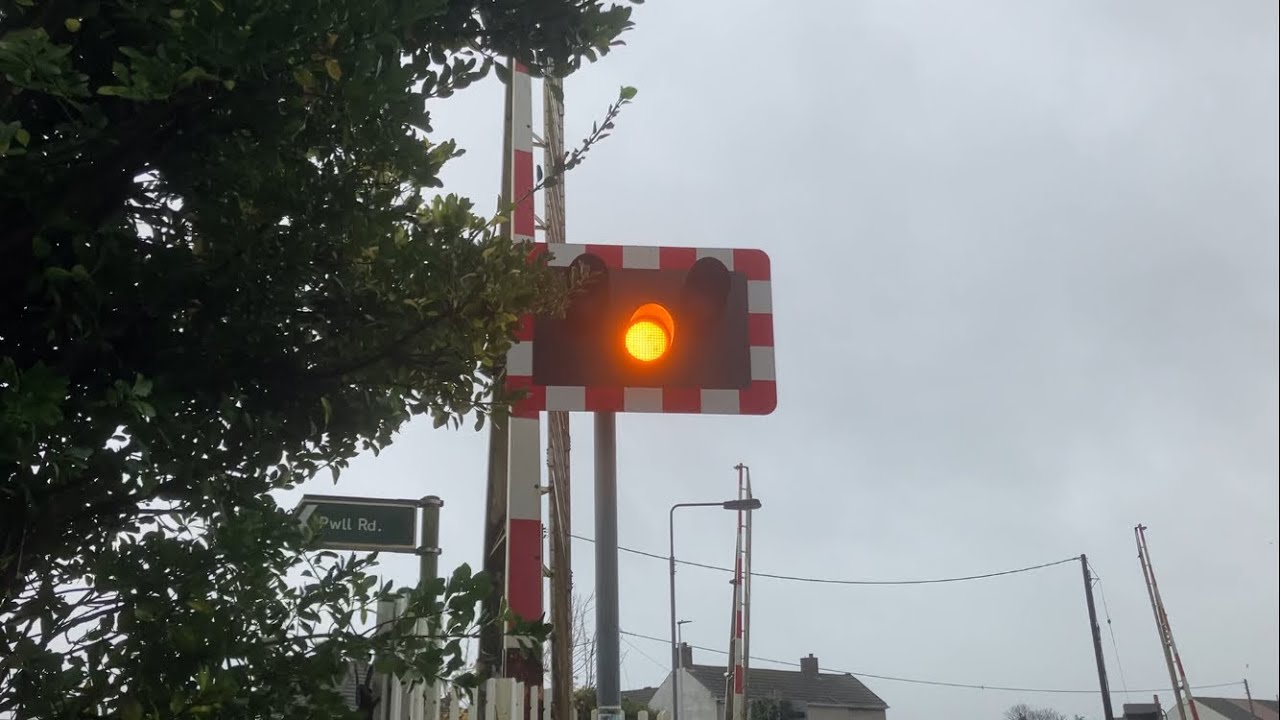 Pembrey and Burry Port Level Crossing, Carmarthenshire (23/11/24)