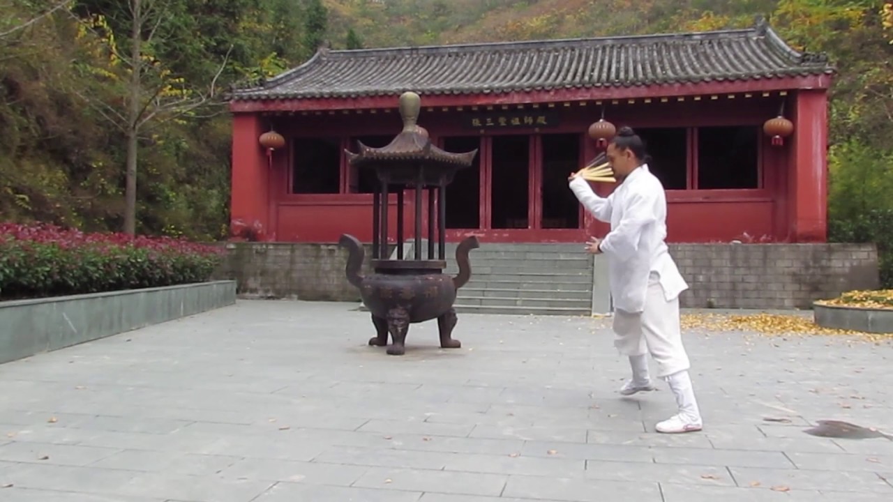 Wudang fan
