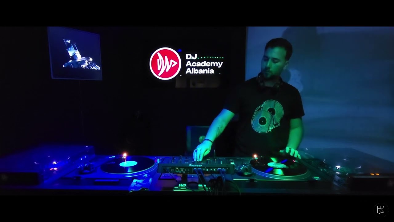 Pulcher - Minimal Vinyl Set - Deejay Academy Albania